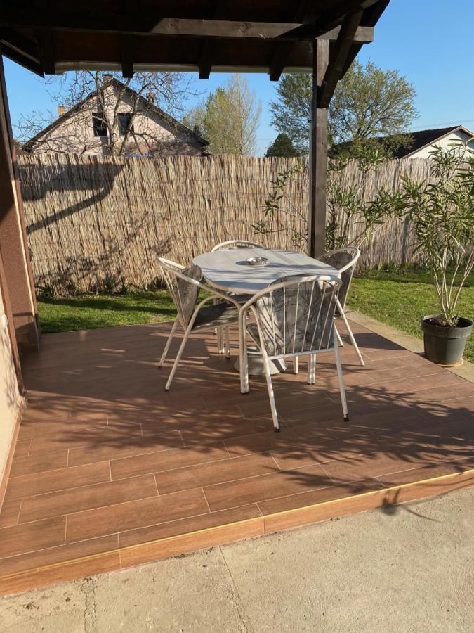 Apartmani Mira Palić Exteriér fotografie